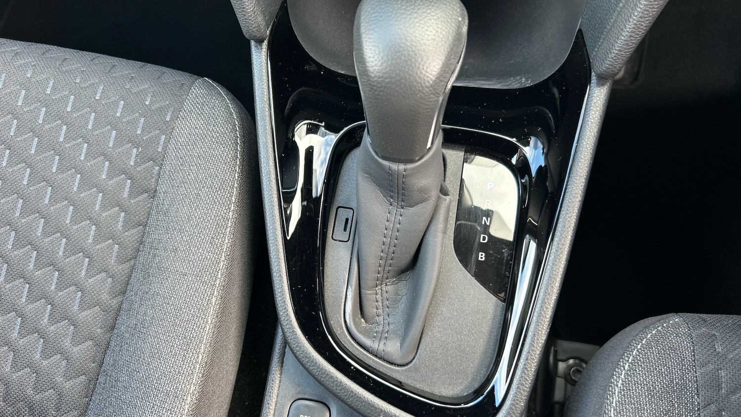 Used Toyota Yaris Cross 2024 for sale - 75972819: Photo 33