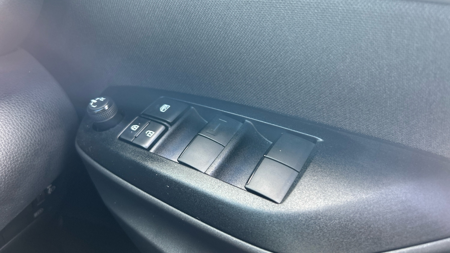 Used Toyota Yaris Cross 2024 for sale - 75972819: Photo 42