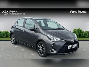Used Toyota Yaris 2019 for sale - 78765464: Photo