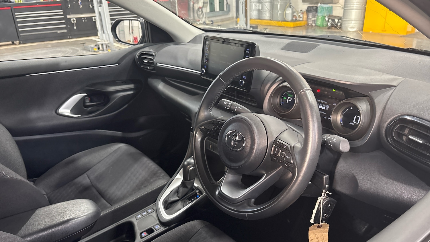 Used Toyota Yaris 2022 for sale - 77387863: Photo 11