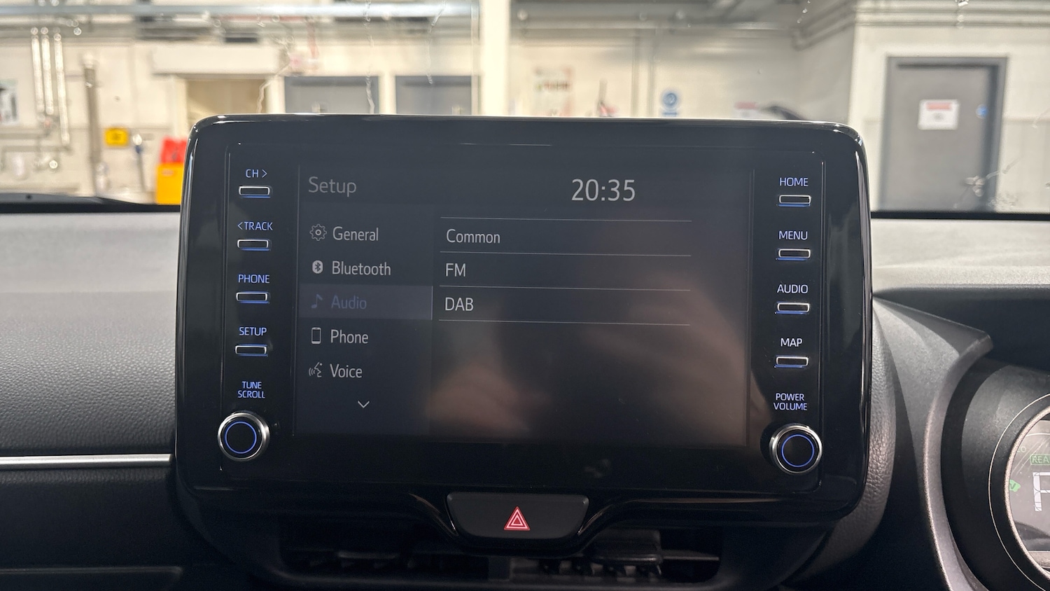 Used Toyota Yaris 2022 for sale - 77387863: Photo 26