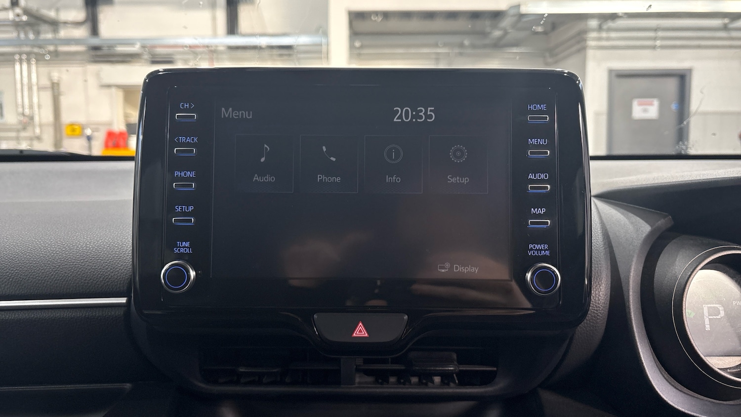 Used Toyota Yaris 2022 for sale - 77387863: Photo 28