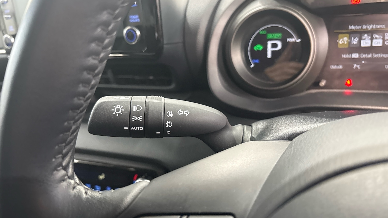 Used Toyota Yaris 2022 for sale - 77387863: Photo 37