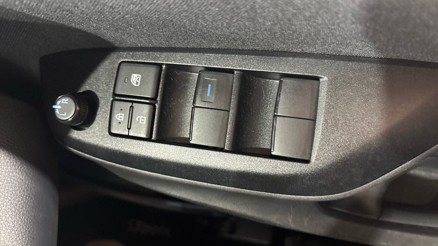 Used Toyota Yaris 2022 for sale - 77387863: Photo 39