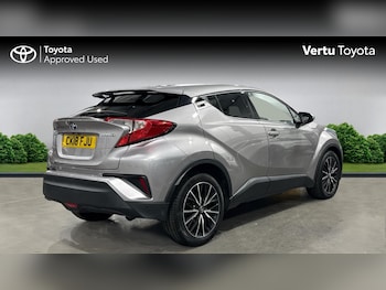 Used Toyota C-HR 2018 for sale - 76663607: Photo