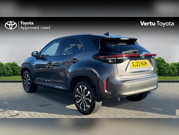 Used Toyota Yaris Cross 2022 for sale - 76599923: Photo