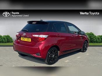 Used Toyota Yaris 2017 for sale - 79032031: Photo