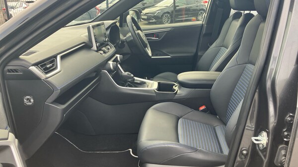 Used Toyota RAV4 2022 for sale - 76037512: Photo 10