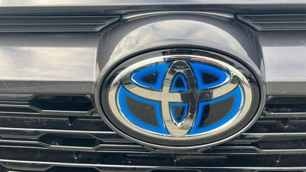 Used Toyota RAV4 2022 for sale - 76037512: Photo 51