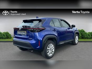 Used Toyota Yaris Cross 2023 for sale - 79663199: Photo