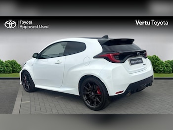 Used Toyota Yaris 2021 for sale - 79491203: Photo