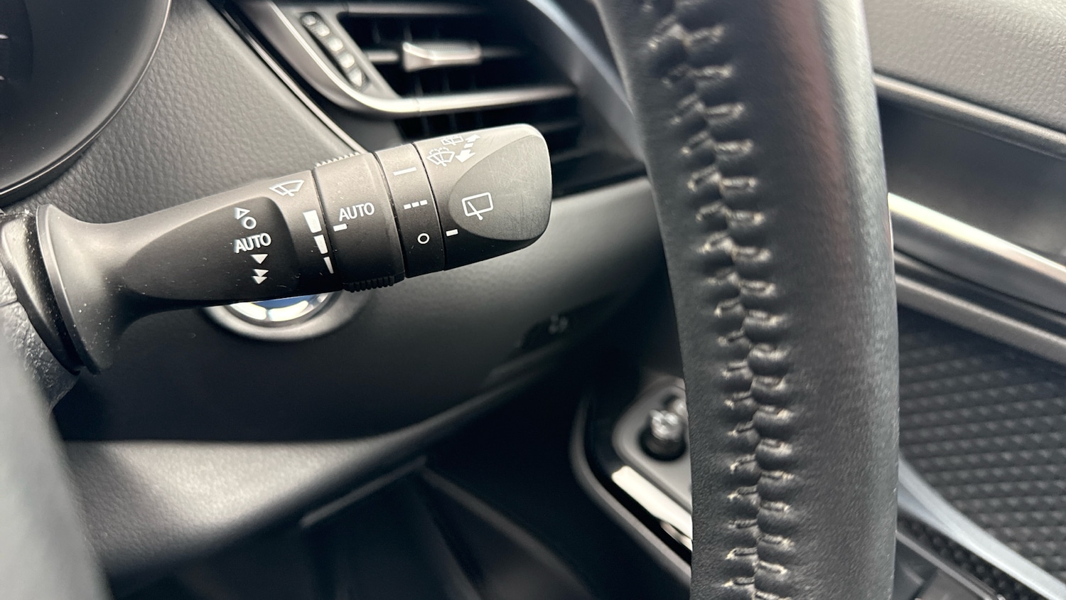 Used Toyota C-HR 2021 for sale - 78004282: Photo 27