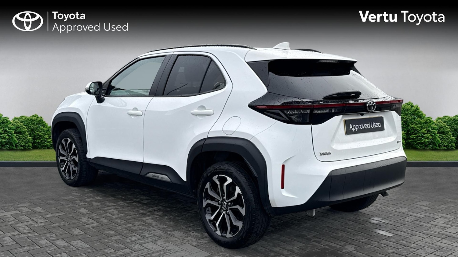 Used Toyota Yaris Cross 2024 for sale - 77664852: Photo 4