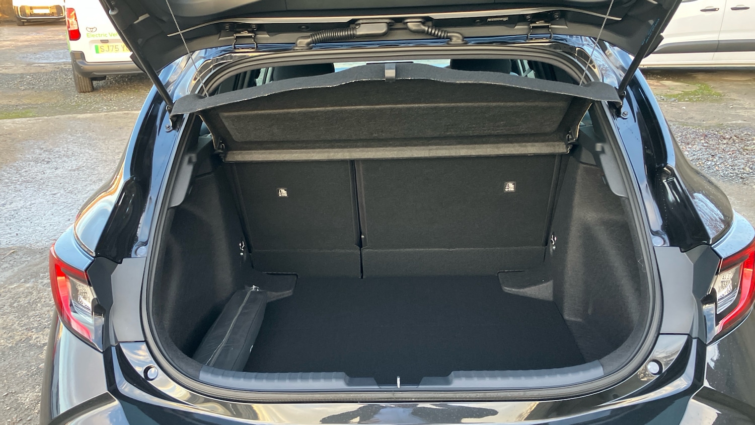 Used Toyota Corolla 2025 for sale - 77300304: Photo 14