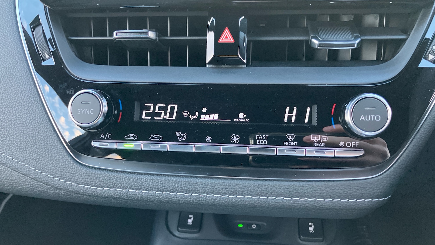 Used Toyota Corolla 2025 for sale - 77300304: Photo 29