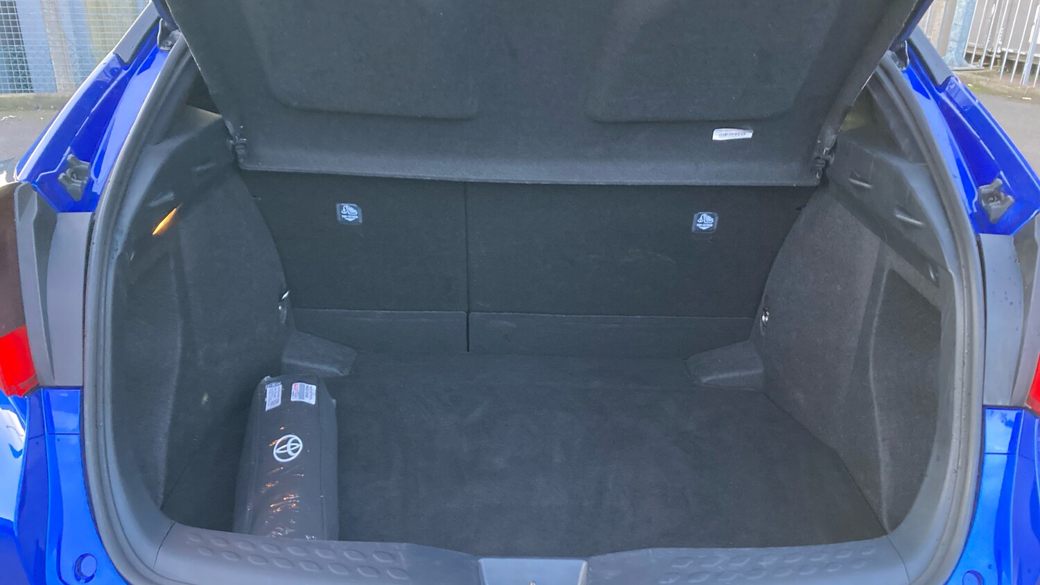 Used Toyota C-HR 2022 for sale - 78054144: Photo 14