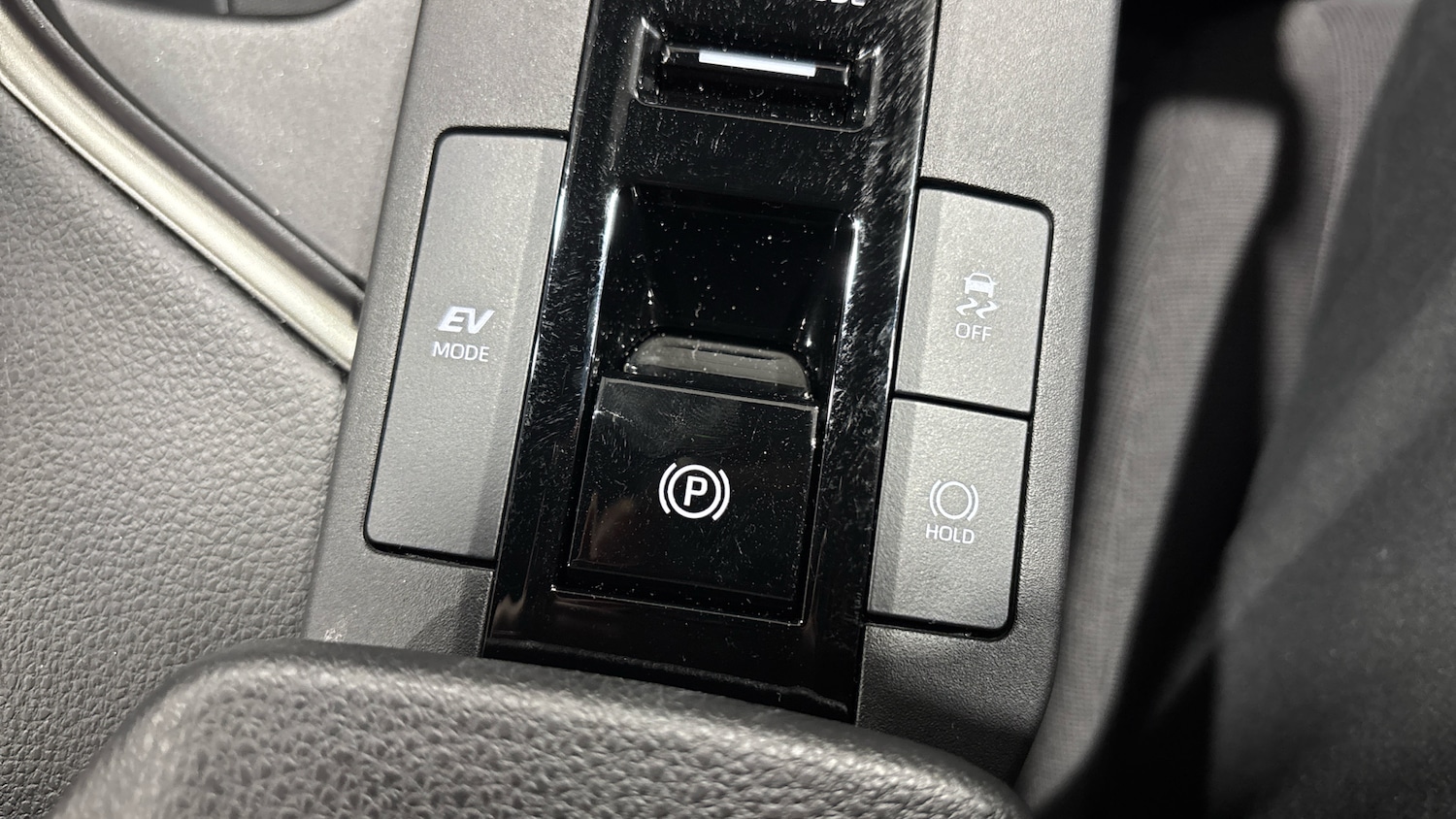 Used Toyota C-HR 2025 for sale - 77071366: Photo 49