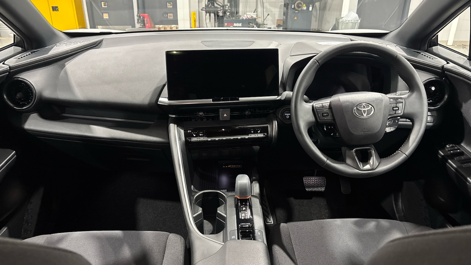 Used Toyota C-HR 2025 for sale - 77071366: Photo 5