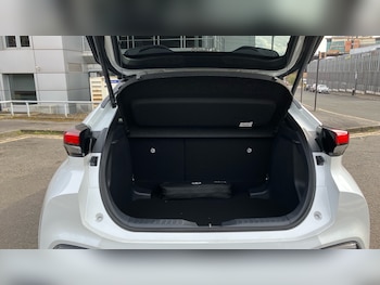 Used Toyota C-HR 2024 for sale - 78373312: Photo