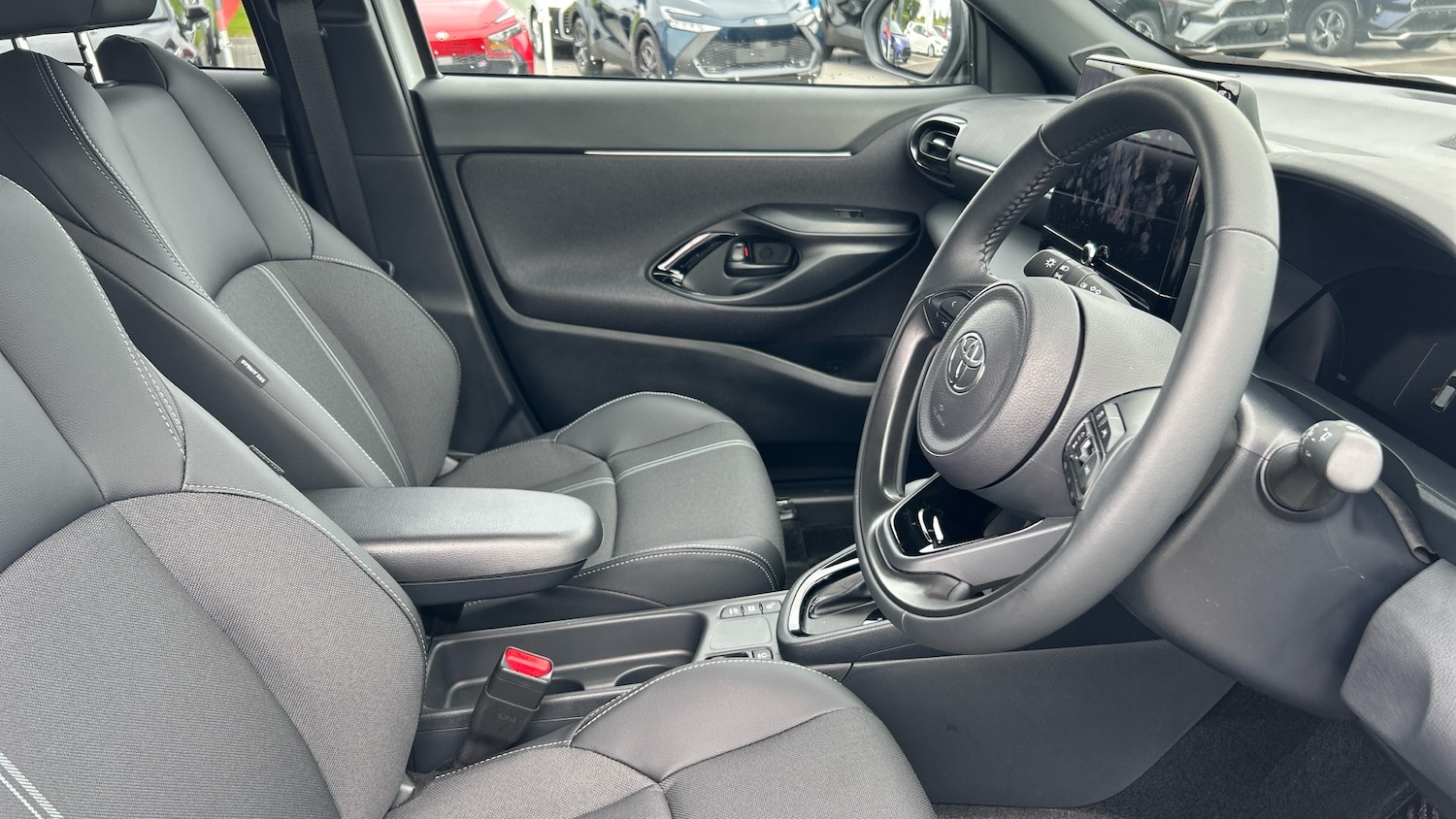 Used Toyota Yaris Cross 2025 for sale - 76004847: Photo 11