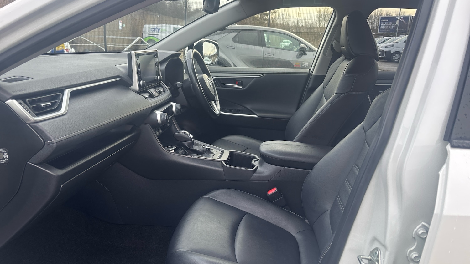 Used Toyota RAV4 2022 for sale - 76956985: Photo 10