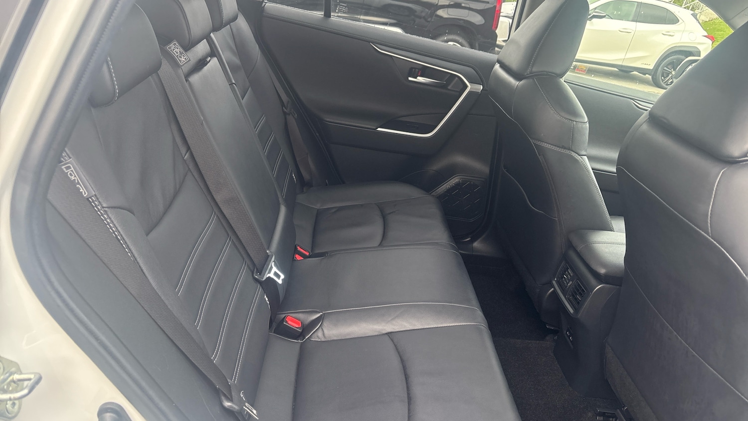 Used Toyota RAV4 2022 for sale - 76956985: Photo 12