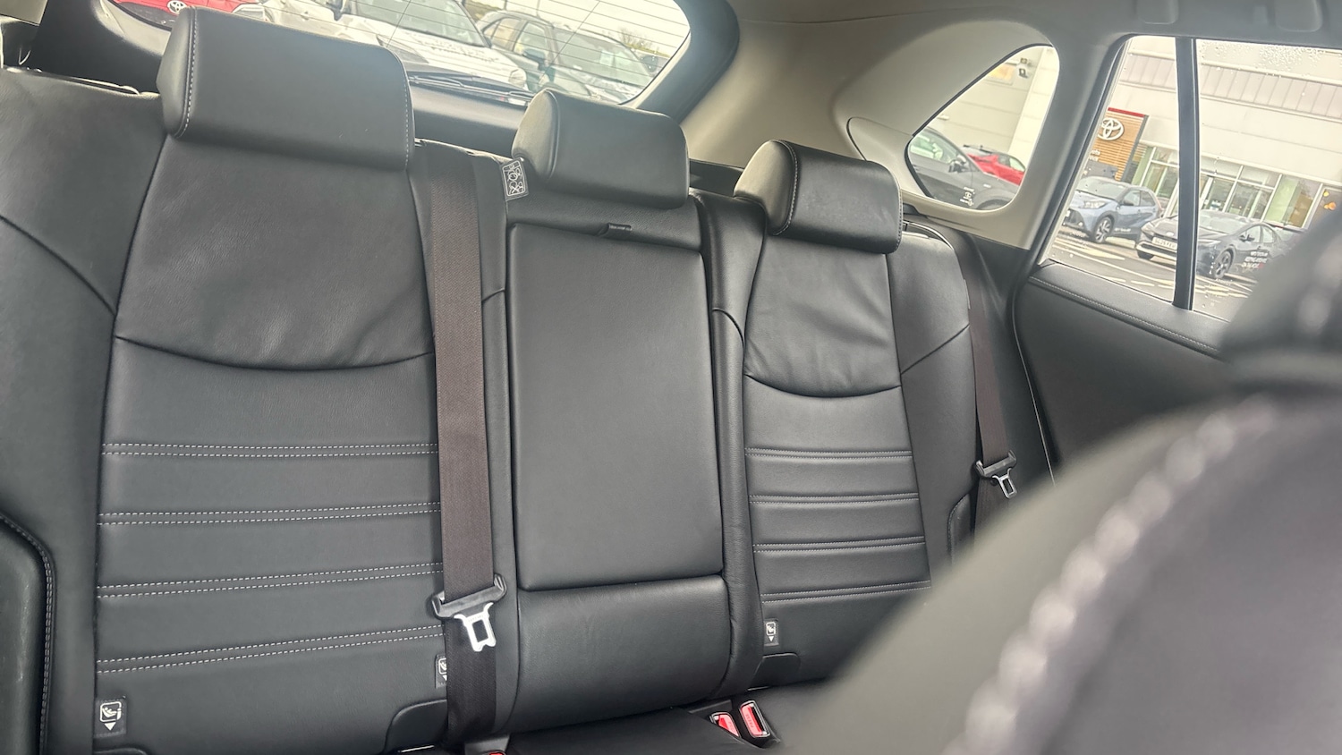 Used Toyota RAV4 2022 for sale - 76956985: Photo 23