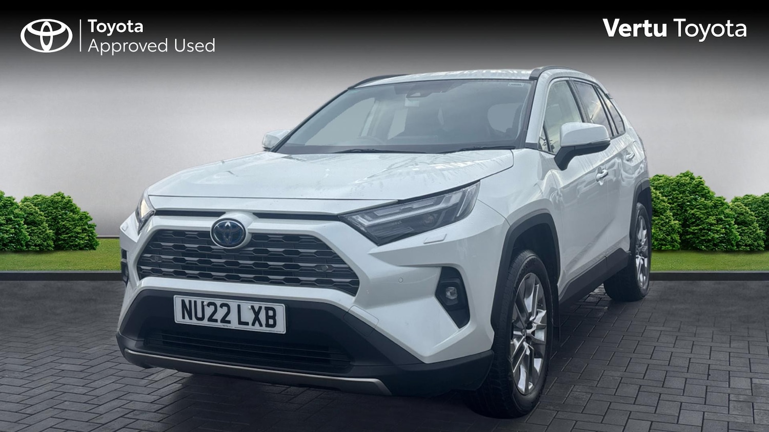 Used Toyota RAV4 2022 for sale - 76956985: Photo 3