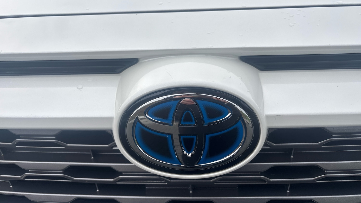 Used Toyota RAV4 2022 for sale - 76956985: Photo 32