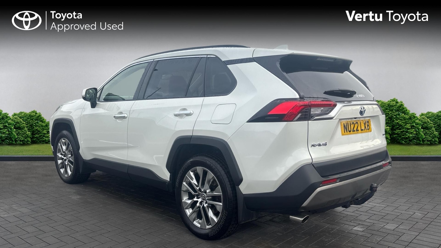 Used Toyota RAV4 2022 for sale - 76956985: Photo 4