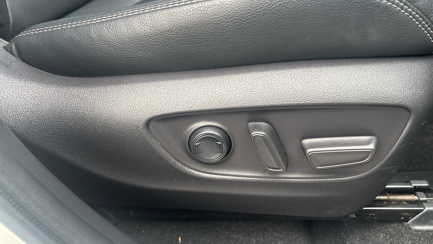 Used Toyota RAV4 2022 for sale - 76956985: Photo 45