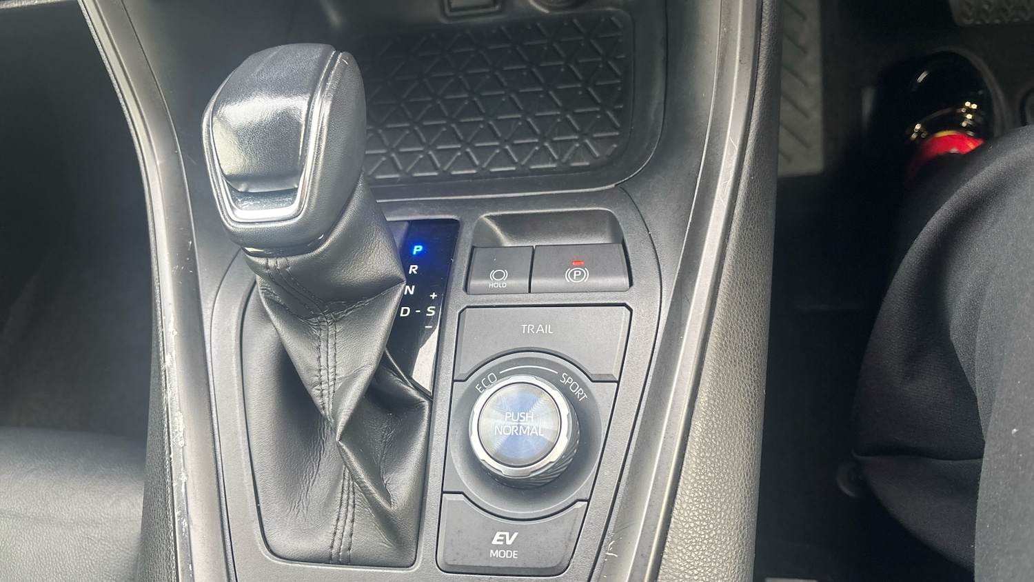 Used Toyota RAV4 2022 for sale - 76956985: Photo 53