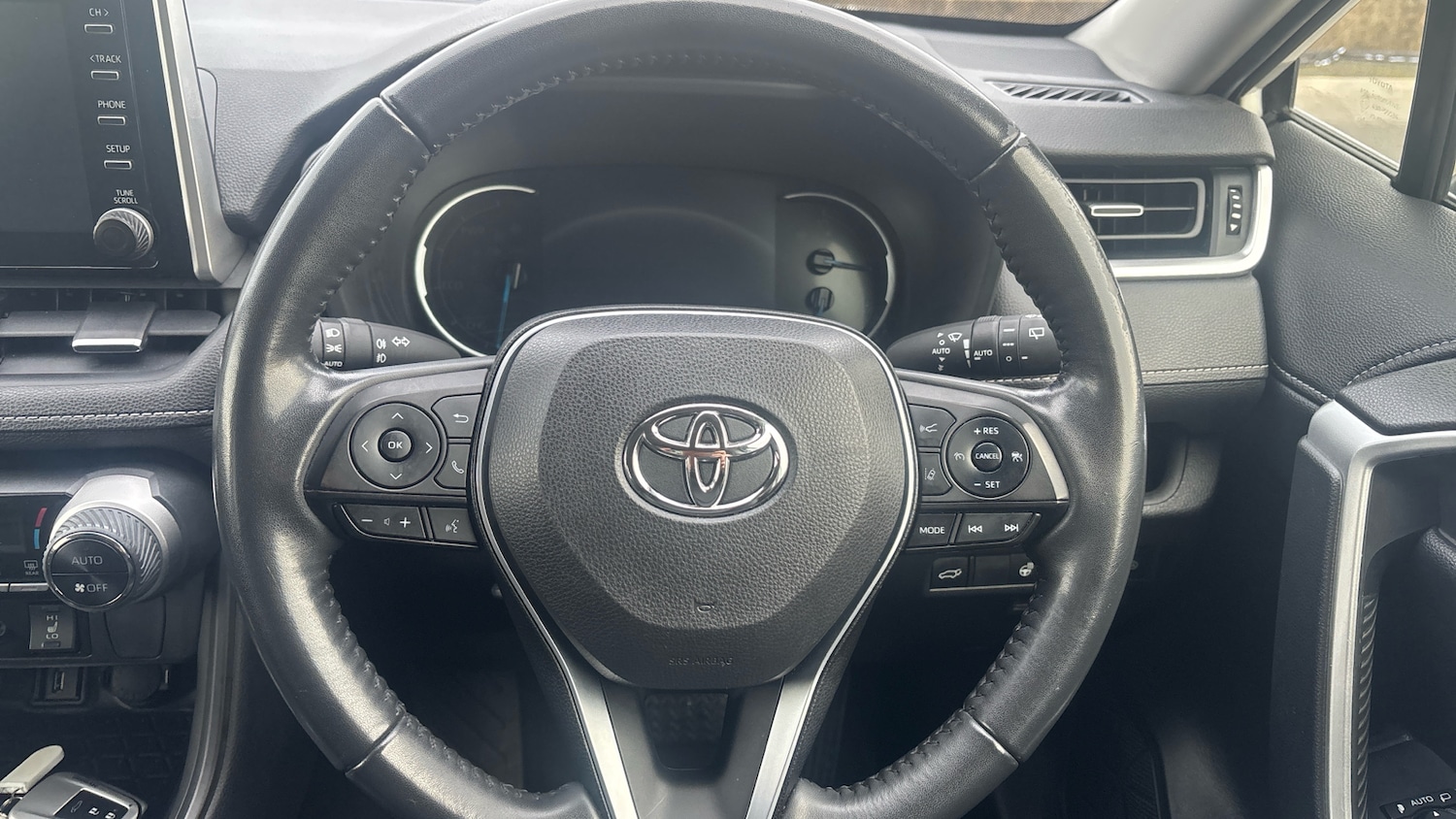Used Toyota RAV4 2022 for sale - 76956985: Photo 8