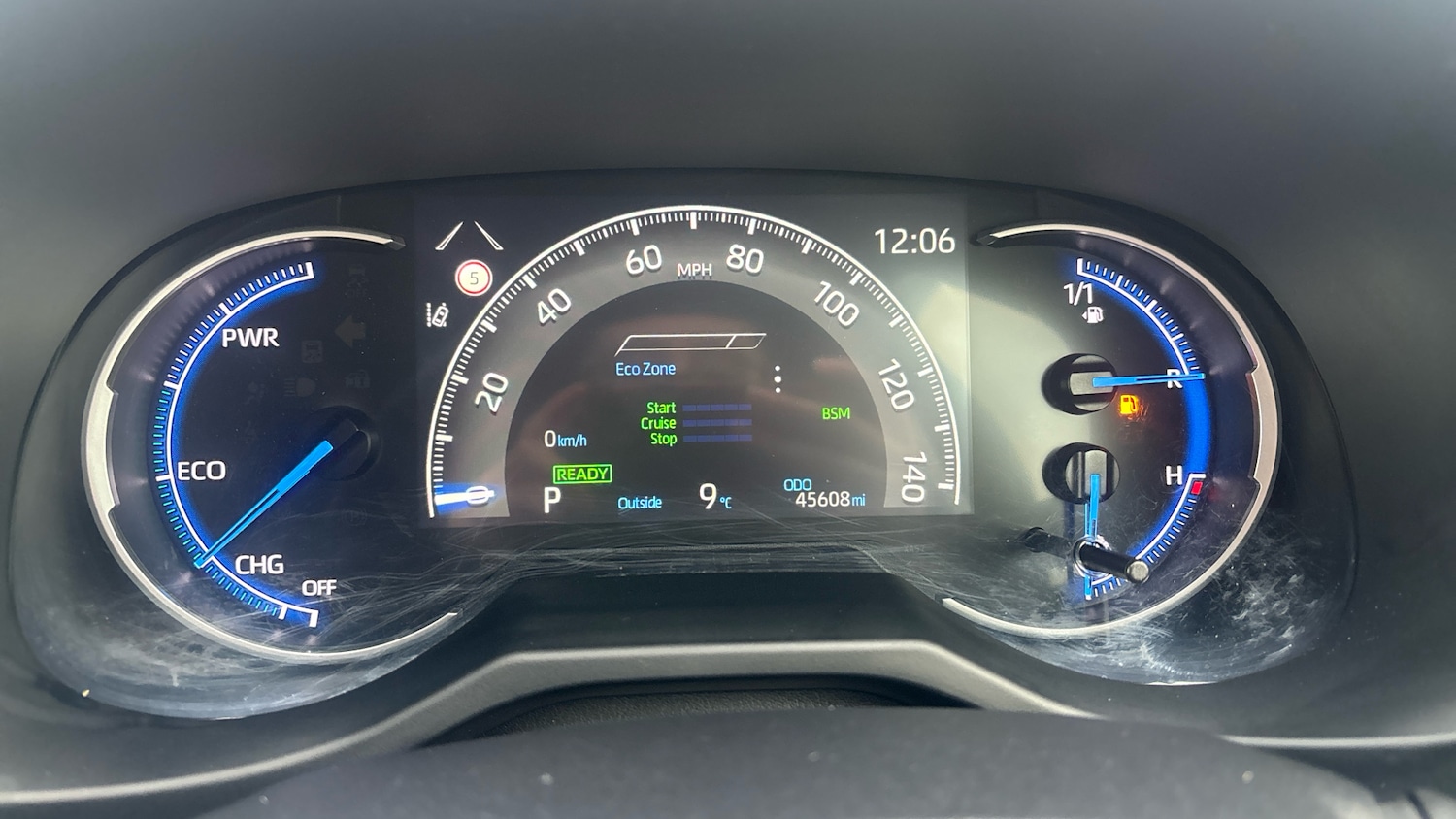 Used Toyota RAV4 2022 for sale - 76956985: Photo 9