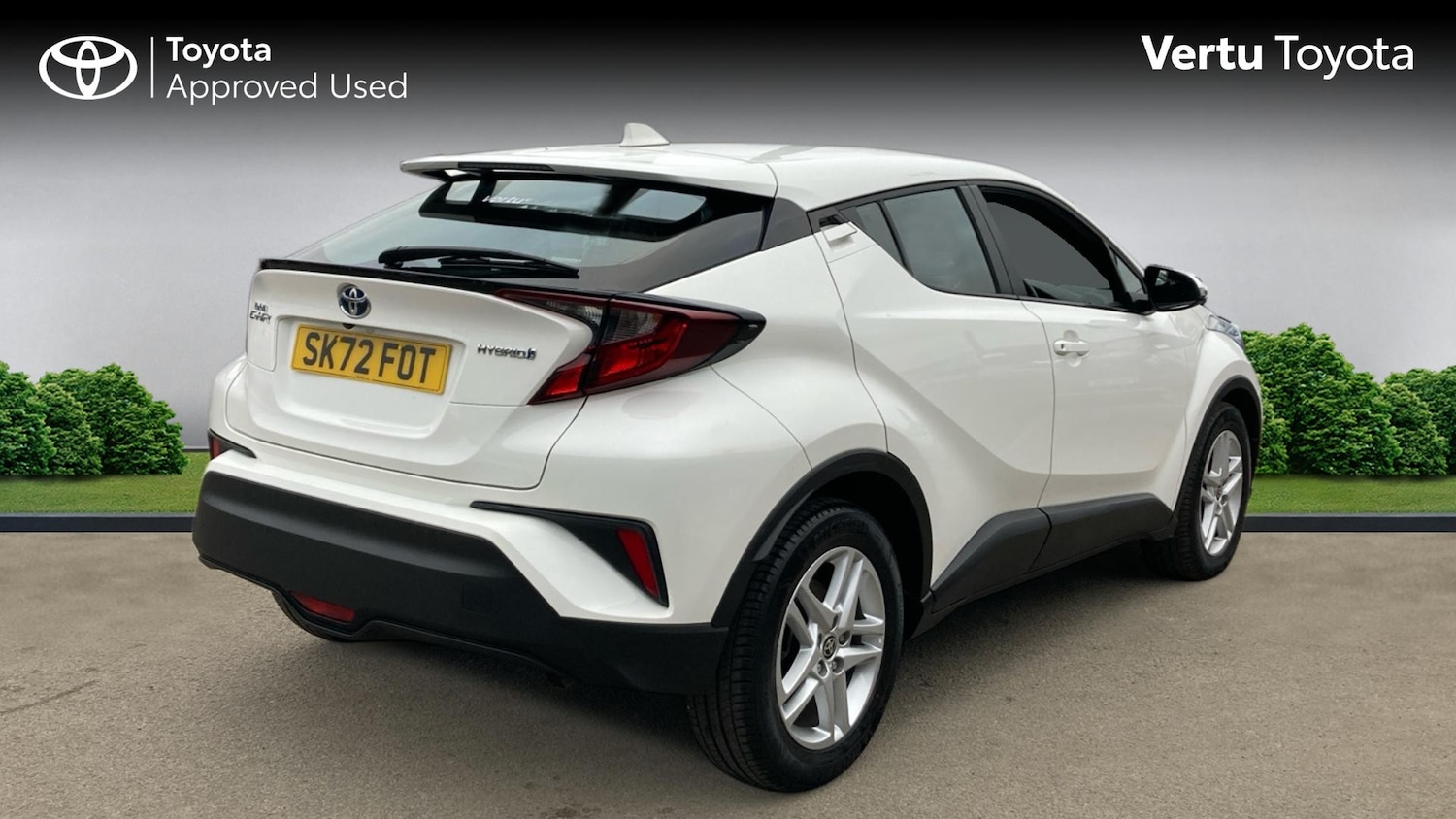 Used Toyota C-HR 2022 for sale - 77662455: Photo 2