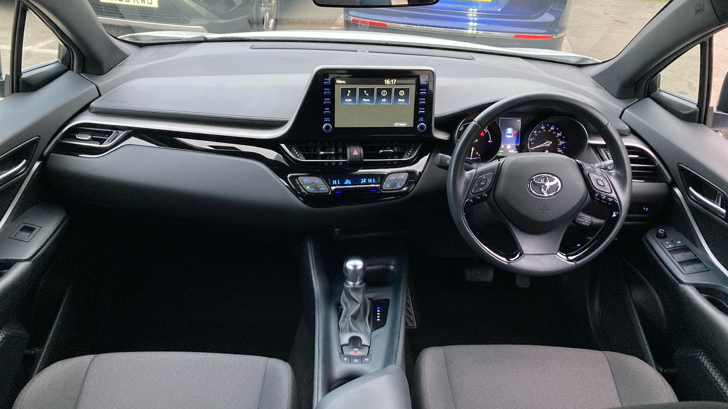 Used Toyota C-HR 2022 for sale - 77662455: Photo 5