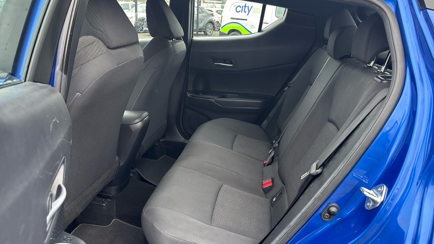 Used Toyota C-HR 2018 for sale - 77678590: Photo 13