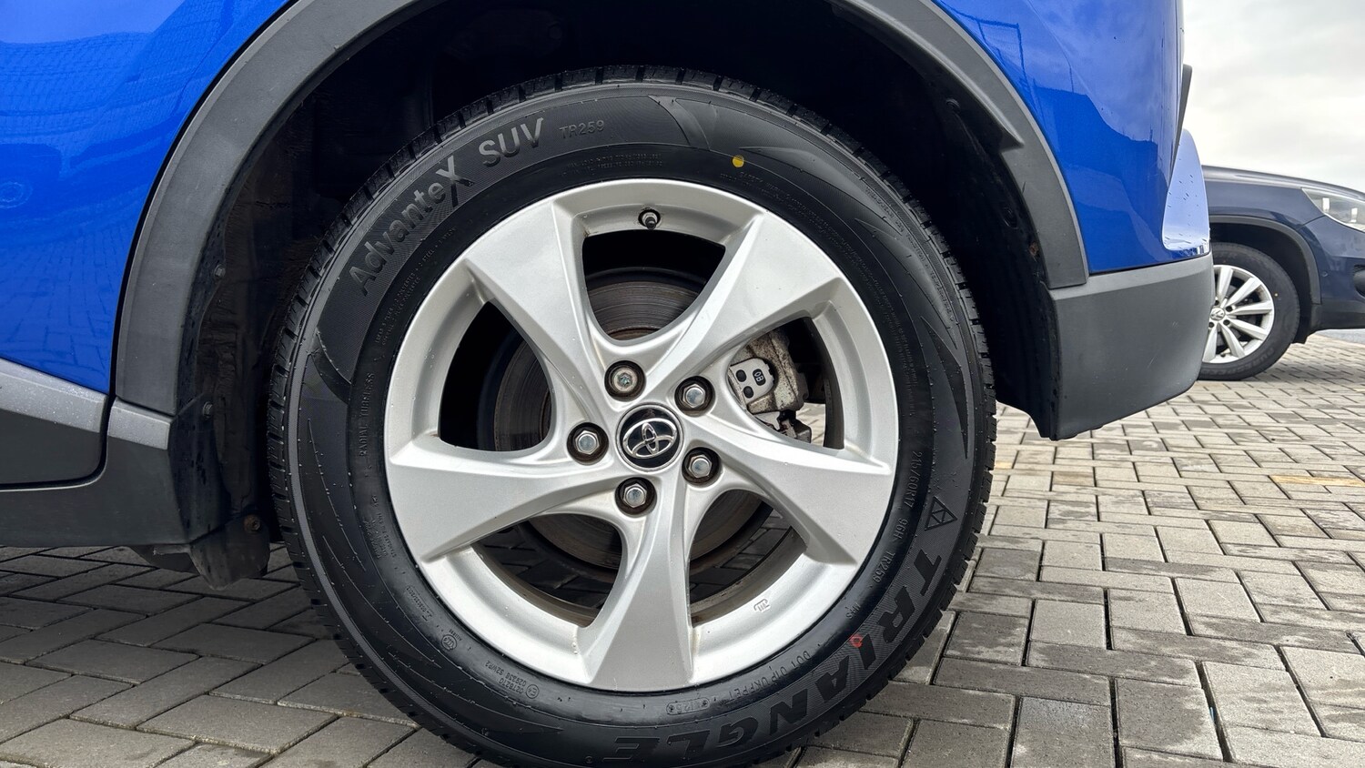 Used Toyota C-HR 2018 for sale - 77678590: Photo 18