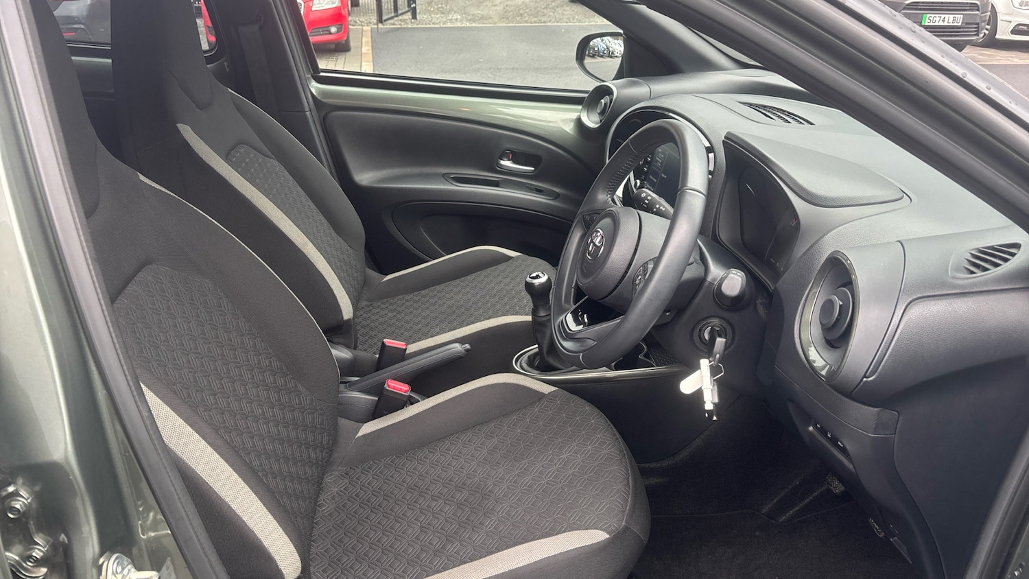 Used Toyota Aygo X 2023 for sale - 76500053: Photo 11