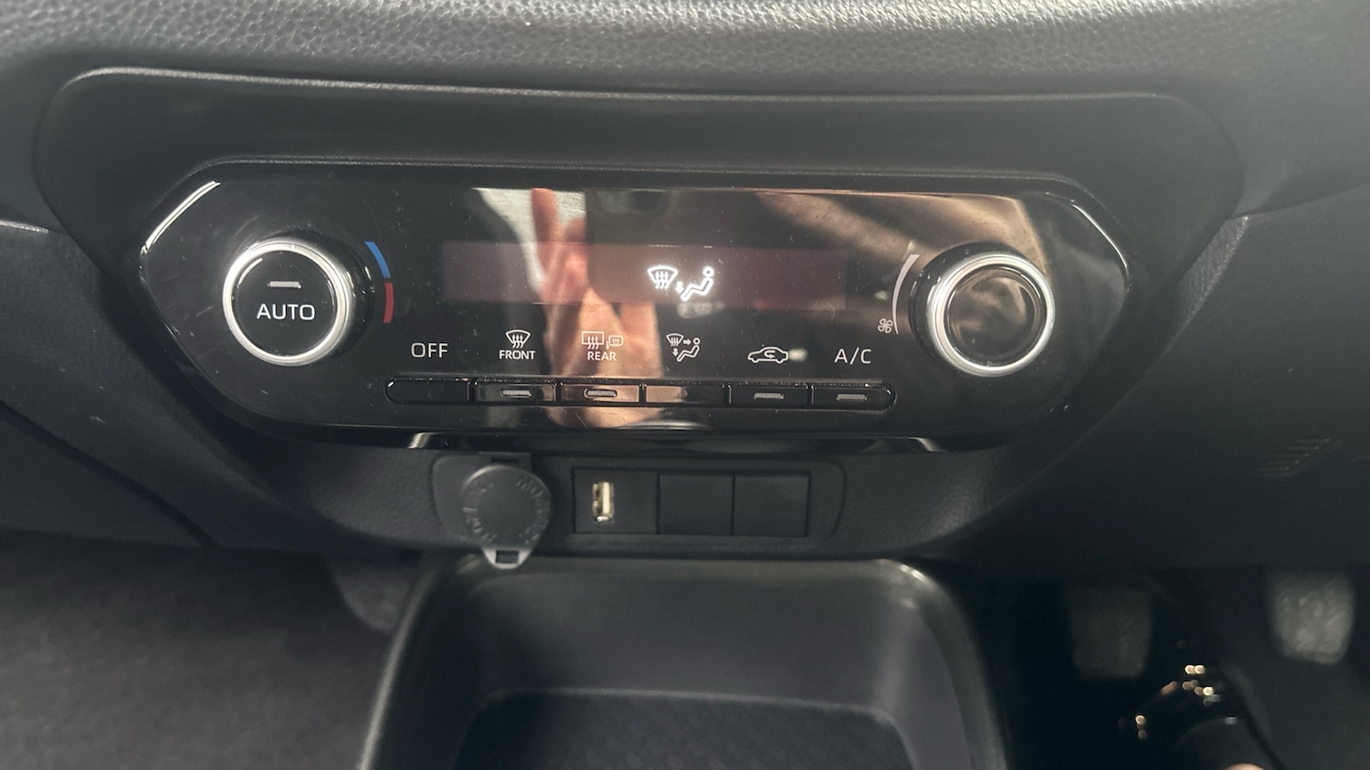 Used Toyota Aygo X 2023 for sale - 76500053: Photo 48