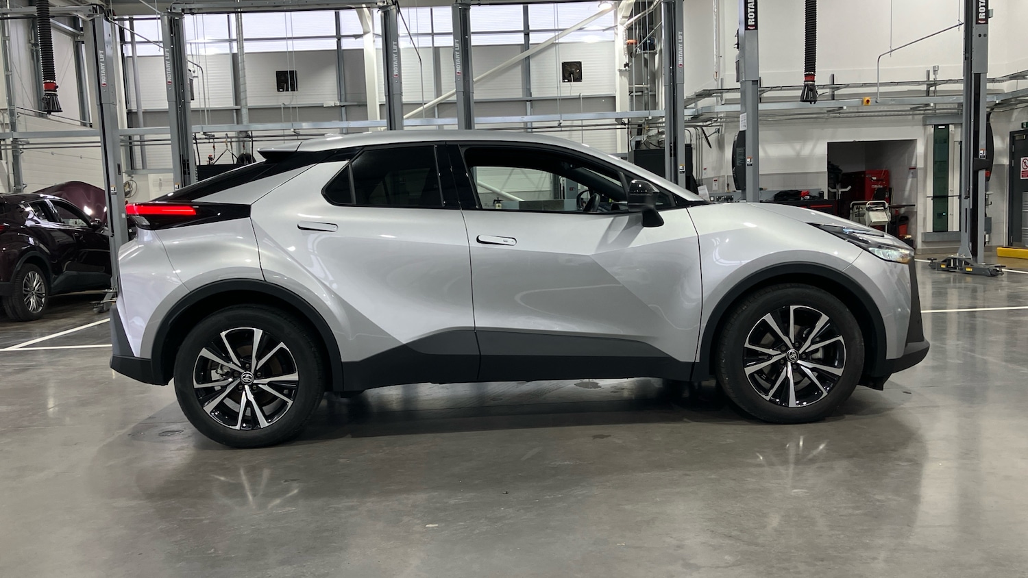 Used Toyota C-HR 2025 for sale - 76449506: Photo 16