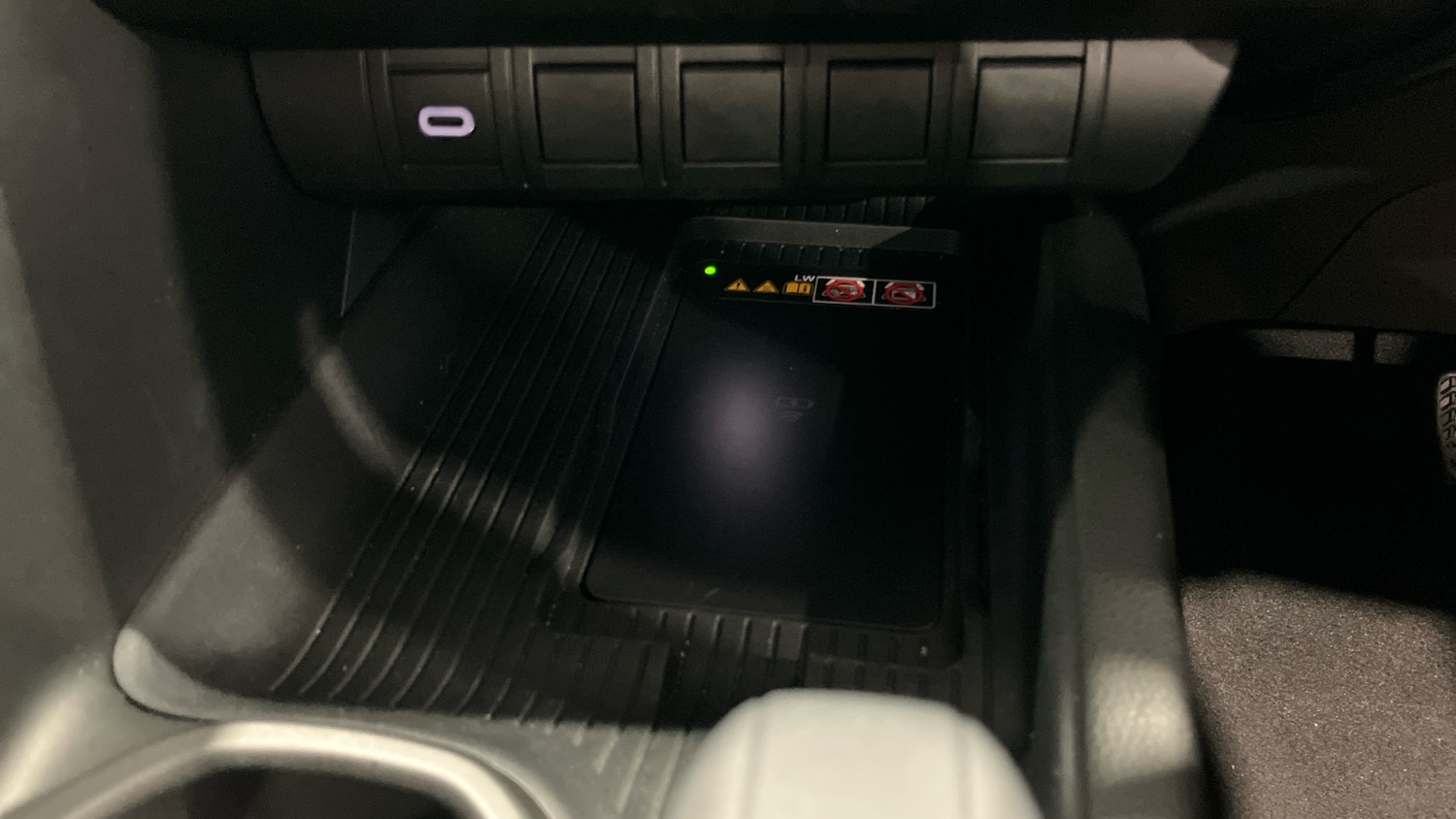 Used Toyota C-HR 2025 for sale - 76449506: Photo 26