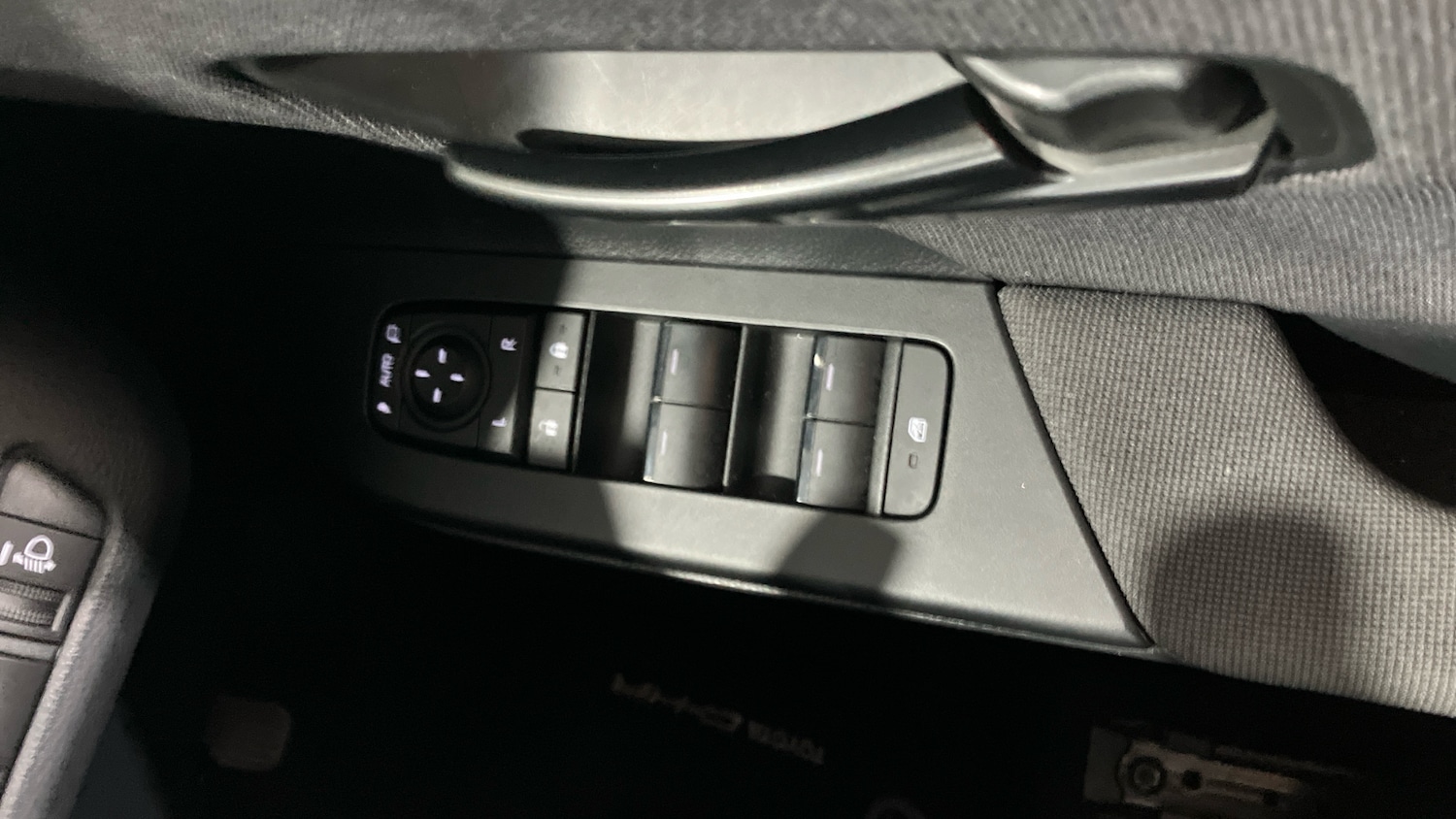 Used Toyota C-HR 2025 for sale - 76449506: Photo 35