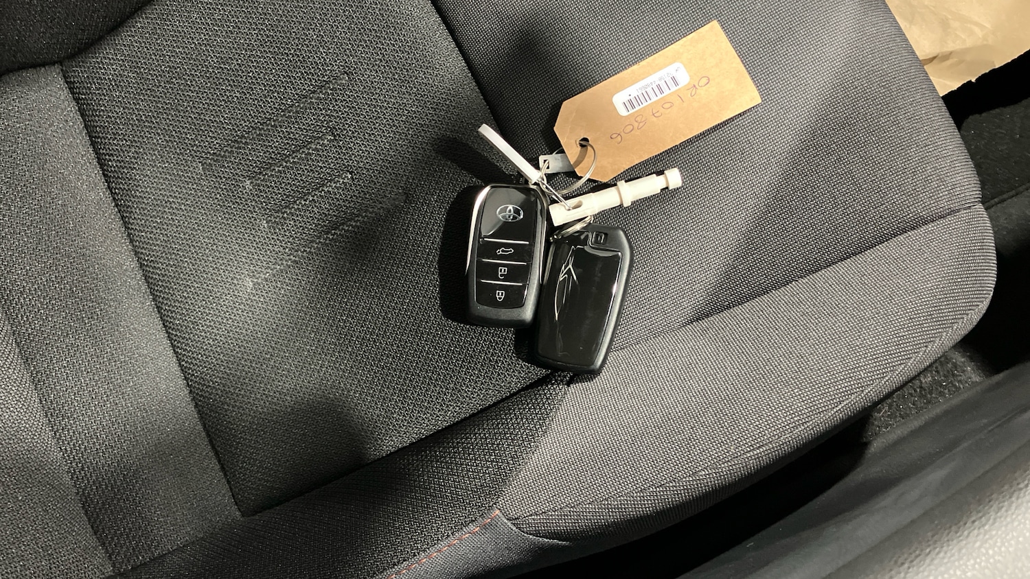 Used Toyota C-HR 2025 for sale - 76449506: Photo 36