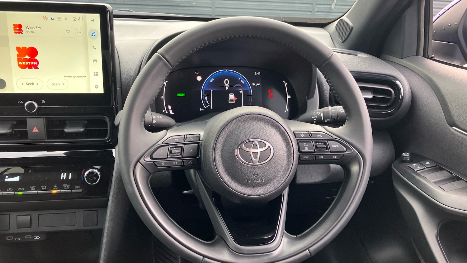 Used Toyota Yaris Cross 2025 for sale - 76643286: Photo 6