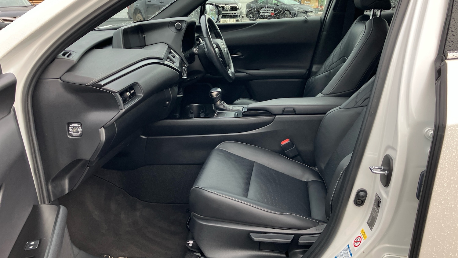 Used Lexus UX 2020 for sale - 76618486: Photo 10