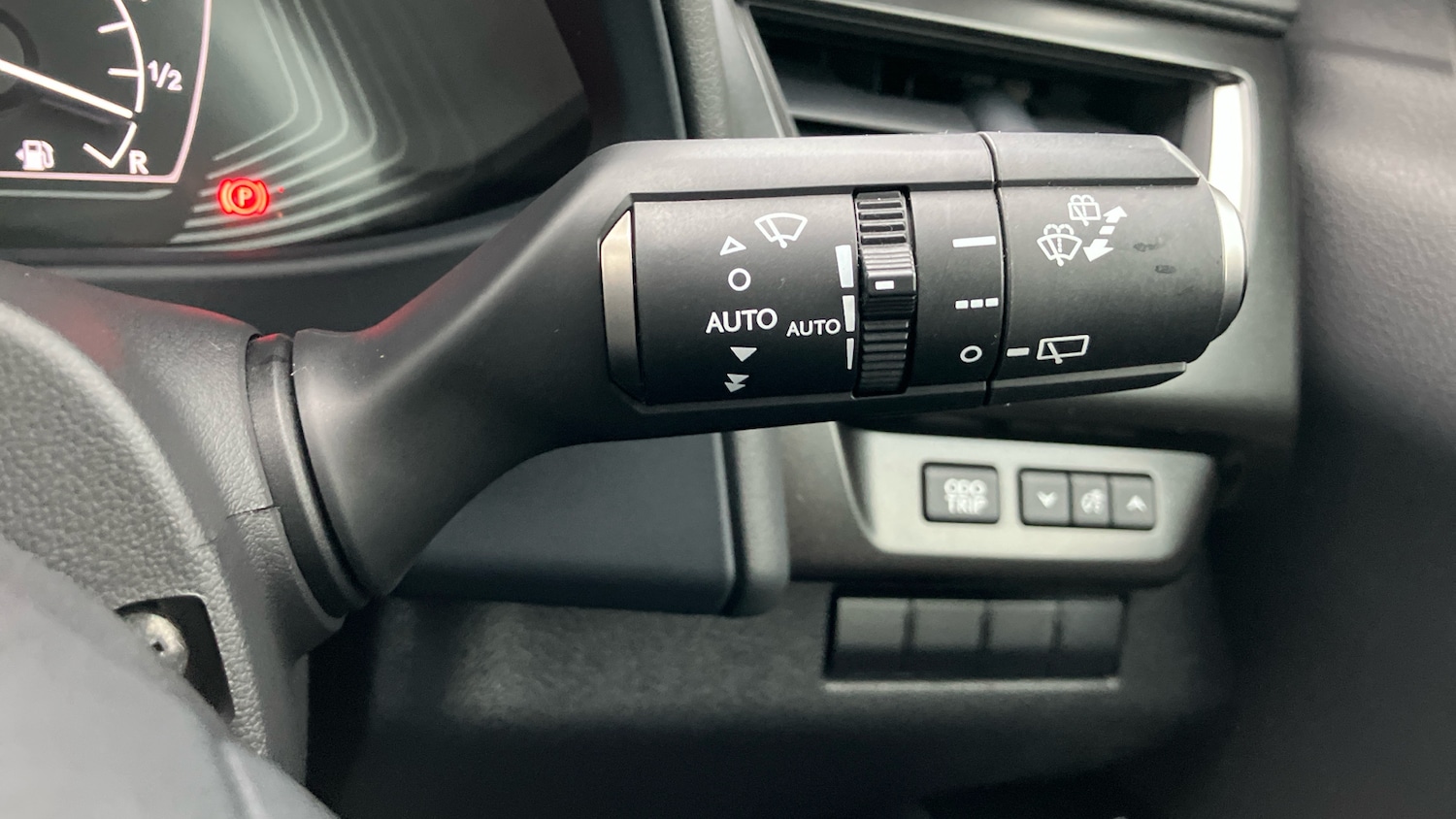 Used Lexus UX 2020 for sale - 76618486: Photo 26