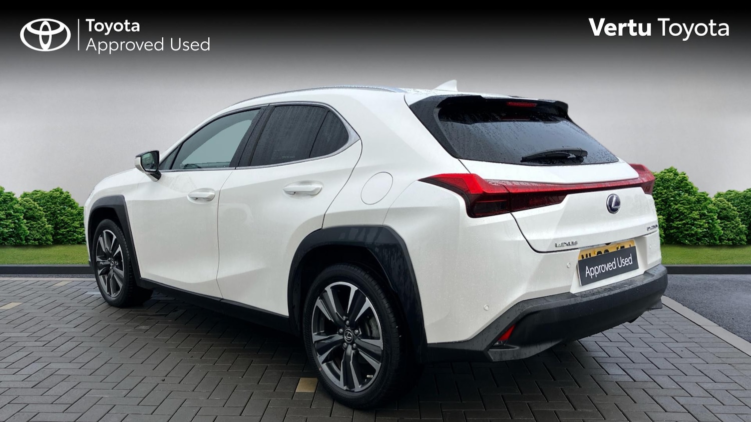 Used Lexus UX 2020 for sale - 76618486: Photo 4