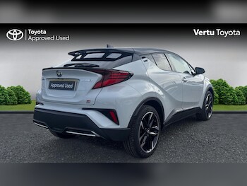 Used Toyota C-HR 2023 for sale - 78311387: Photo