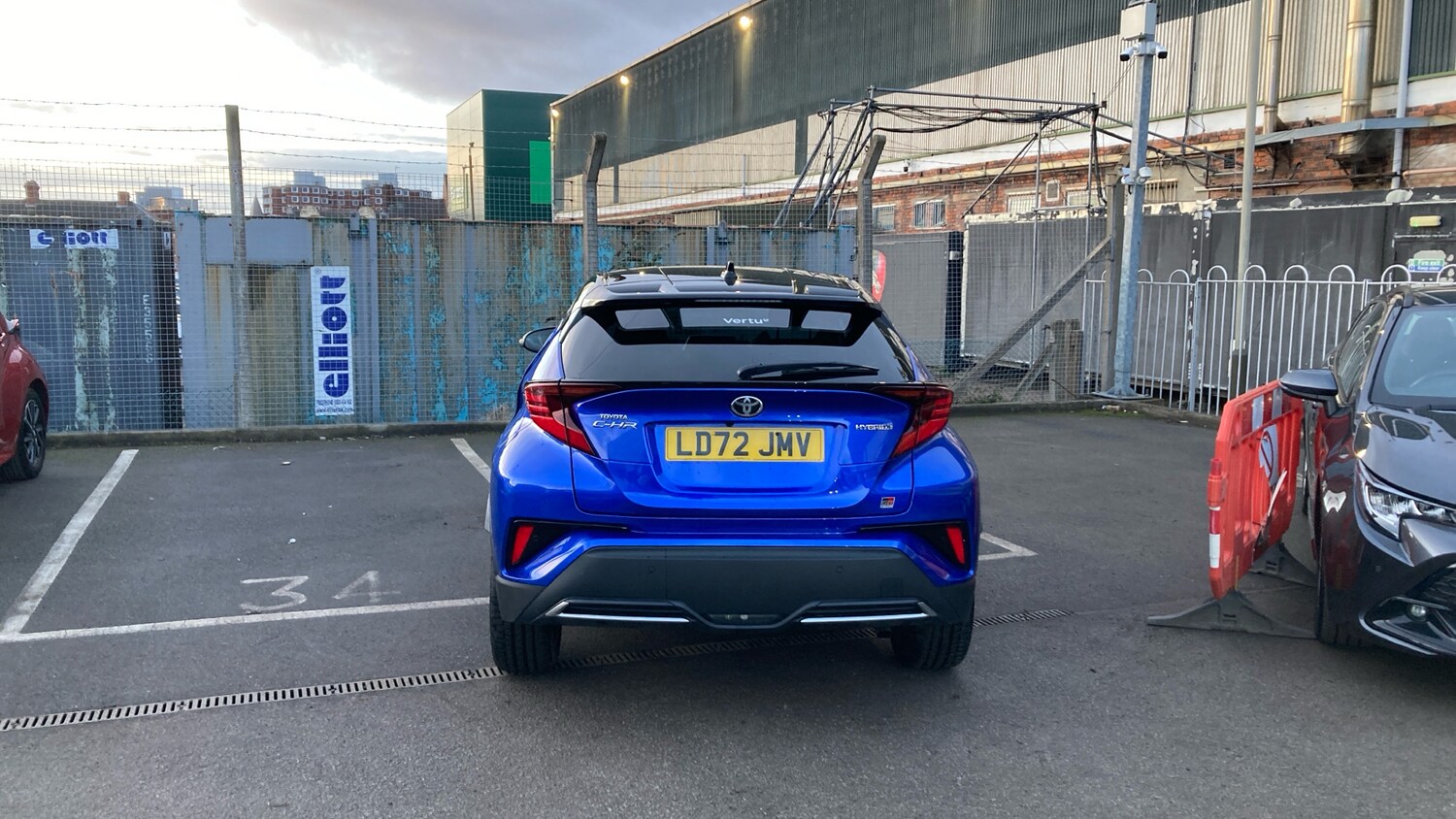 Used Toyota C-HR 2022 for sale - 77689137: Photo 19